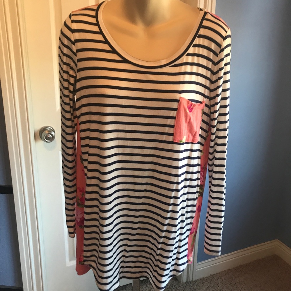 Striped floral long sleeve tee M